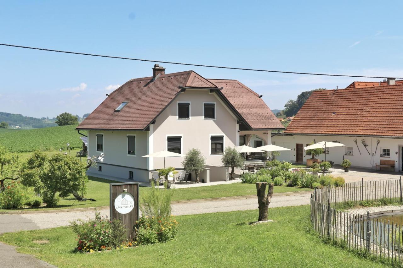 Lackenbauer Apartment Muggenau Екстериор снимка