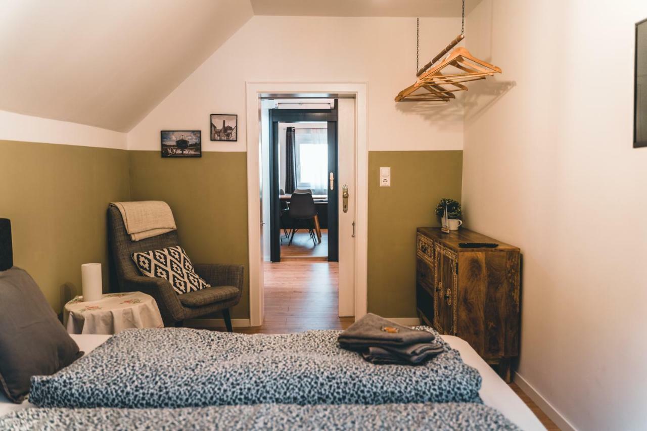 Lackenbauer Apartment Muggenau Екстериор снимка